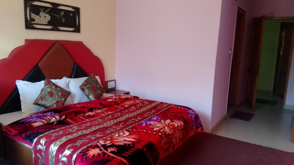 Chichoga Holiday Inn Manali  Room photo