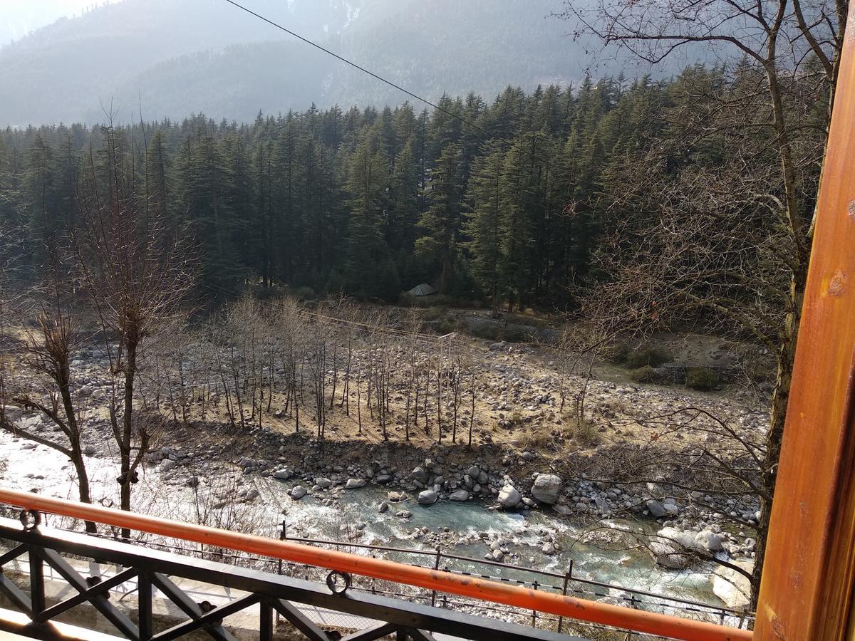 Chichoga Holiday Inn Manali  Exterior photo