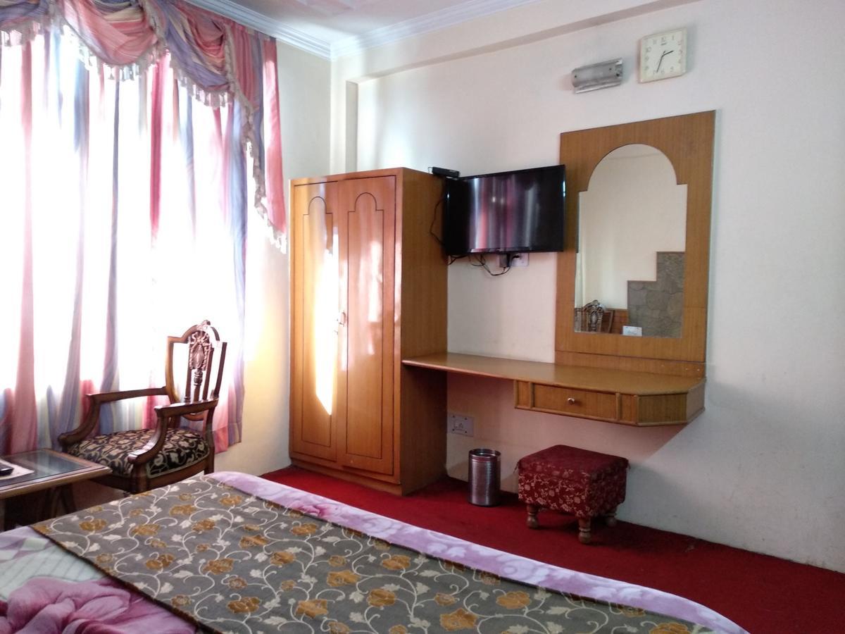 Chichoga Holiday Inn Manali  Exterior photo