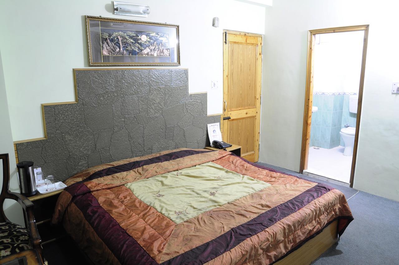 Chichoga Holiday Inn Manali  Room photo